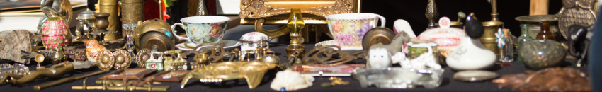 Brocante mensuelle BrokaSelles